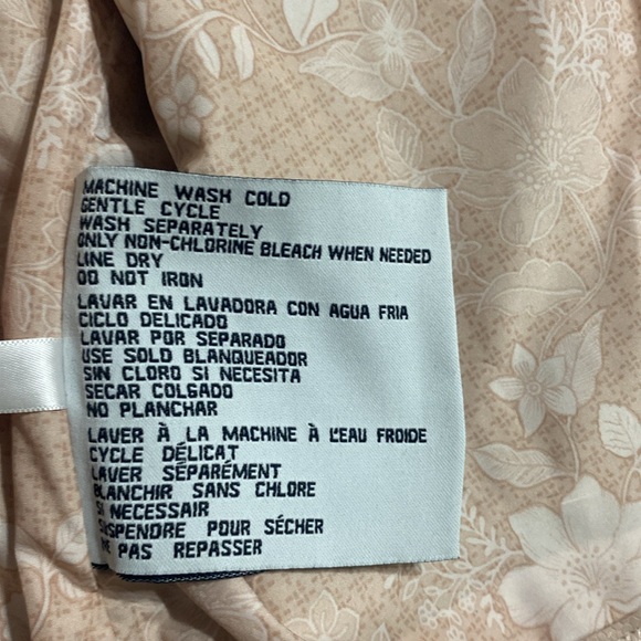 SZ L GUESS PINK FAUX LEATHER MOTO JACKET - Picture 14 of 14